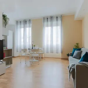 https://the-best-rent-bright-one-bedroom-apartment-in-corso.italymilanhotels.net