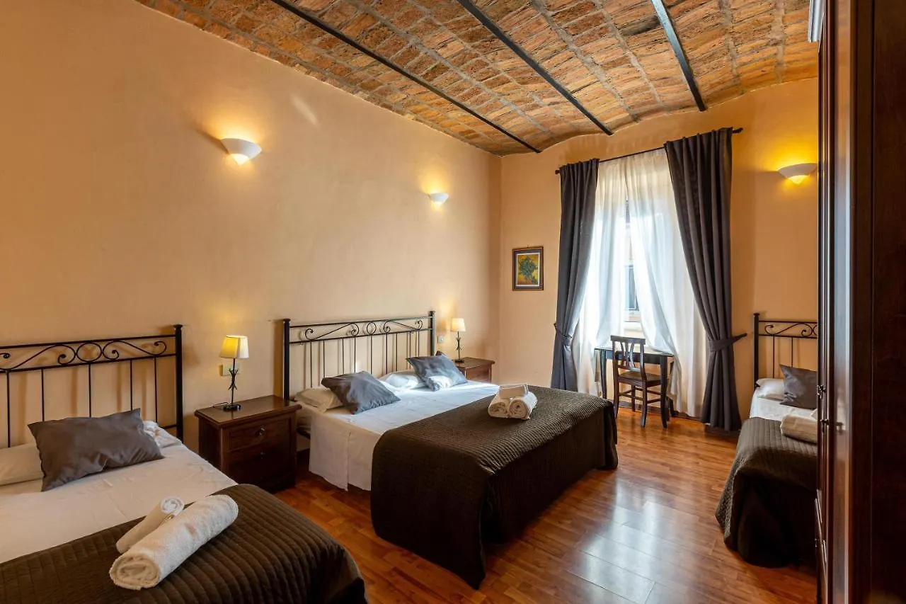 Roma Family Apartment 0*,  Italia